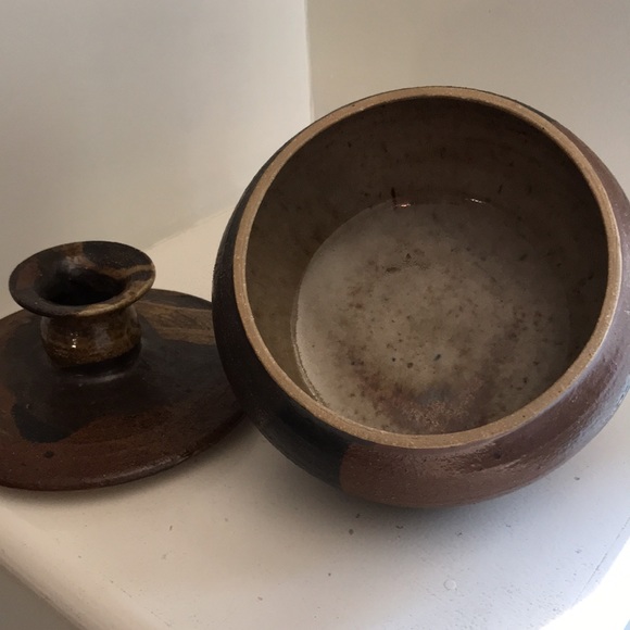 Pottery container - Picture 4 of 10